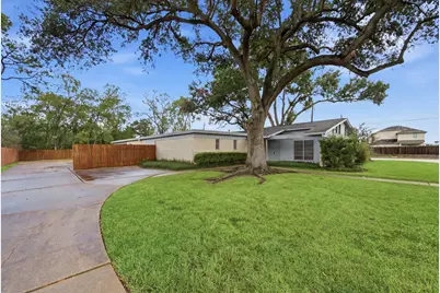 3135 Main Avenue, Rosenberg, TX 77471 - Photo 3