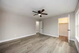 11302 White Gate Ln, Houston, TX 77067 - Photo 11