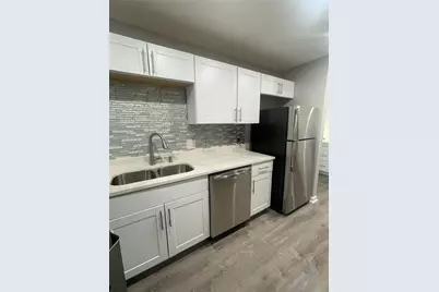 4511 Alvin Street #2, Houston, TX 77051 - Photo 3