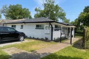 4511 Alvin St, Houston, TX 77051 - Photo 11
