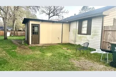 414 Frydek Road, Sealy, TX 77474 - Photo 3