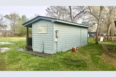 414 Frydek Road, Sealy, TX 77474 - Photo 5