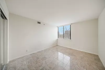 3525 Sage Road #404, Houston, TX 77056 - Photo 5