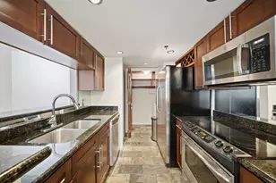 3525 Sage Rd, Houston, TX 77056 - Photo 1