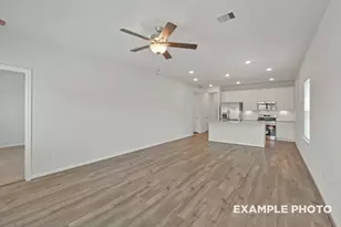 18634 Barrichello Dr, Conroe, TX 77306 - Photo 5