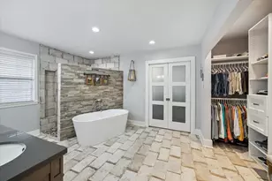 1547 Sue Barnett Dr, Houston, TX 77018 - Photo 15