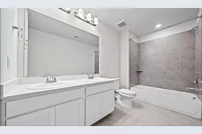 5631 Giving Grace Way, Houston, TX 77048 - Photo 9