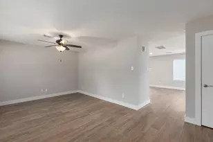 6815 Kingwood Glen Dr, Humble, TX 77346 - Photo 5