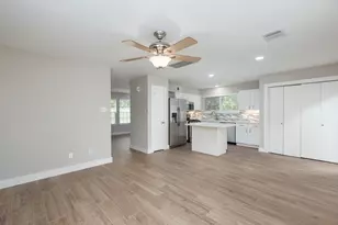 6815 Kingwood Glen Dr, Humble, TX 77346 - Photo 11