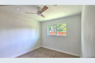 906 Dewalt Street, Houston, TX 77088 - Photo 23