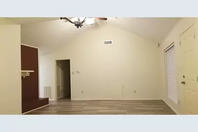 8807 Leader Street, Houston, TX 77036 - Photo 5