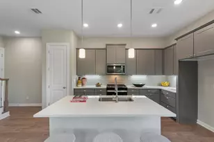 6024 T C Jester Blvd, Houston, TX 77091 - Photo 3