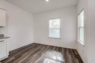 12721 Plummersville St, Houston, TX 77072 - Photo 11