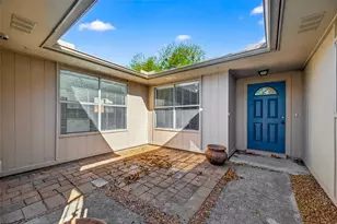 17043 Coachmaker Dr, Friendswood, TX 77546 - Photo 5