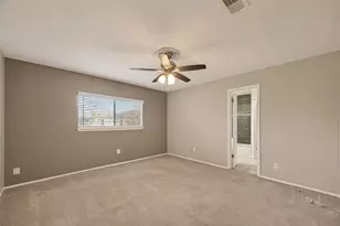 17043 Coachmaker Dr, Friendswood, TX 77546 - Photo 33