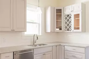 1812 Everett St, Houston, TX 77009 - Photo 13