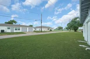 1753 W 6th St St, Freeport, TX 77541 - Photo 19