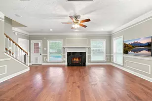 7935 S Wellington Ct, Houston, TX 77055 - Photo 13