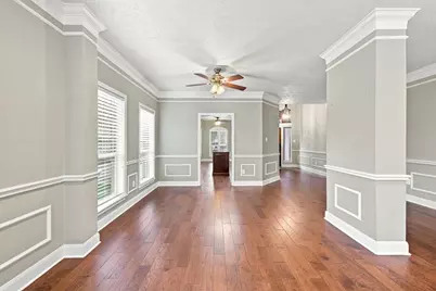 7935 S Wellington Court, Houston, TX 77055 - Photo 13