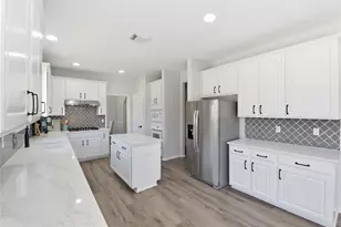 2875 Match Point Ln, Friendswood, TX 77546 - Photo 15