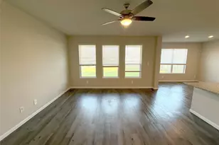 5426 James Michael Dr, Rosharon, TX 77583 - Photo 3