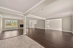 1102 Belaya Ln, Houston, TX 77090 - Photo 3