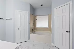 7527 Livery Ln, Cypress, TX 77433 - Photo 11