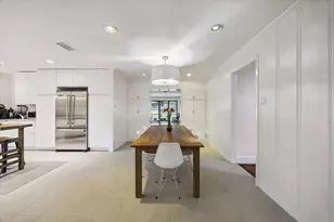 6230 Waltway Dr, Houston, TX 77008 - Photo 5