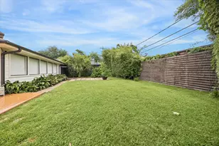 6230 Waltway Dr, Houston, TX 77008 - Photo 21