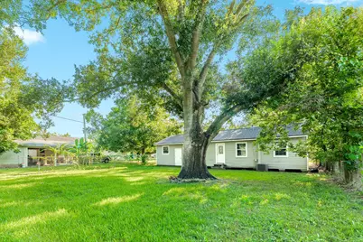 840 S Morgan Street, Angleton, TX 77515 - Photo 27