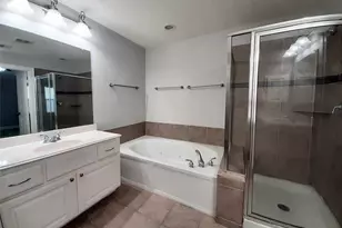 2945 Sandcastle Ln, Houston, TX 77057 - Photo 15