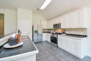 3815 Summerfield Dr, Pearland, TX 77584 - Photo 15