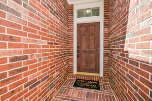 3815 Summerfield Dr, Pearland, TX 77584 - Photo 3