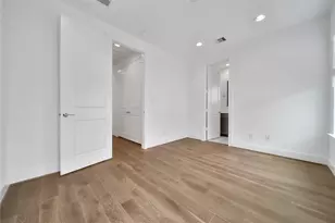 2705 Maxroy St, Houston, TX 77007 - Photo 27