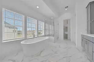 2705 Maxroy St, Houston, TX 77007 - Photo 33