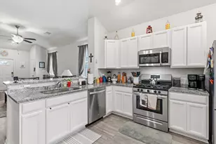 14228 Sedona Rdg Dr, Conroe, TX 77303 - Photo 9