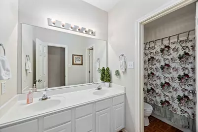 10310 Five Oaks Lane, Missouri City, TX 77459 - Photo 27