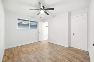 6418 Silver Chalice Dr, Houston, TX 77088 - Photo 23