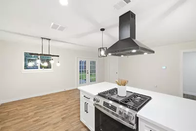 6418 Silver Chalice Drive, Houston, TX 77088 - Photo 21