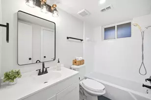 6418 Silver Chalice Dr, Houston, TX 77088 - Photo 33