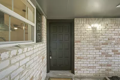 6418 Silver Chalice Drive, Houston, TX 77088 - Photo 13