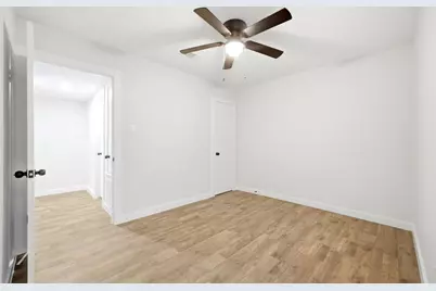 6418 Silver Chalice Drive, Houston, TX 77088 - Photo 29