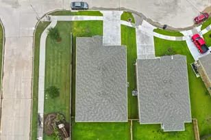 3111 Freiberger Ln, Alvin, TX 77511 - Photo 7