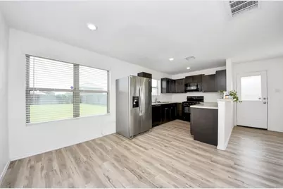 8650 Bar Harbor Drive, Baytown, TX 77521 - Photo 7