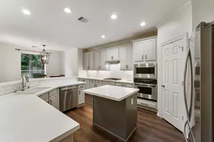 6643 Knollbridge Ln, Spring, TX 77379 - Photo 9