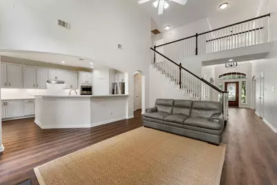 6643 Knollbridge Lane, Spring, TX 77379 - Photo 13