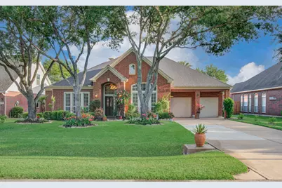 314 Bridge Crest Boulevard, Houston, TX 77082 - Photo 1