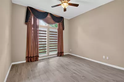 314 Bridge Crest Boulevard, Houston, TX 77082 - Photo 19