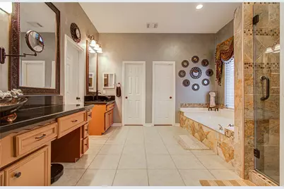 314 Bridge Crest Boulevard, Houston, TX 77082 - Photo 11