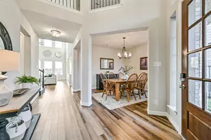 3103 Flora Manor Dr, Texas City, TX 77568 - Photo 5